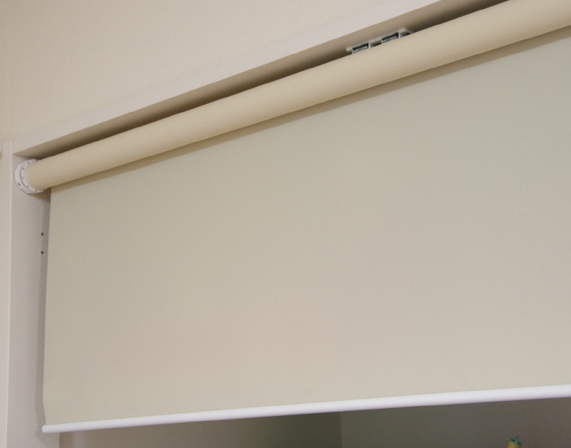 ロールスクリーン